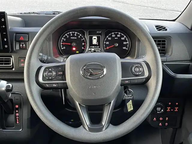 ダイハツ アトレー バン RS 岡山県 2025(令7)年 0.2万km ブラックマイカメタリック 純正9インチディスプレイオーディオ/Bluetooth、HDMI、AndroidAuto/Apple　Carplay フルセグTV/両側パワースライドドア/ETC/バックカメラ/純正アルミホイール/LEDライト/衝突軽減システム/ワンオーナー/スマートキー/４WD切り替え/スペアキー/プッシュスタート