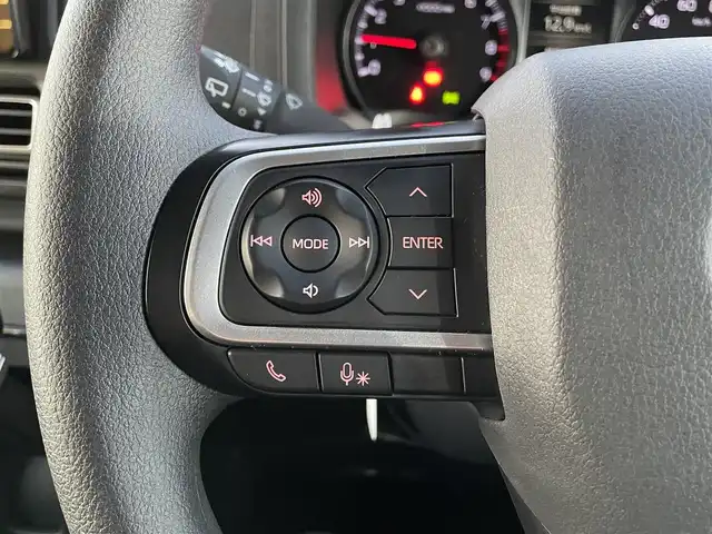 ダイハツ アトレー バン RS 岡山県 2025(令7)年 0.2万km ブラックマイカメタリック 純正9インチディスプレイオーディオ/Bluetooth、HDMI、AndroidAuto/Apple　Carplay フルセグTV/両側パワースライドドア/ETC/バックカメラ/純正アルミホイール/LEDライト/衝突軽減システム/ワンオーナー/スマートキー/４WD切り替え/スペアキー/プッシュスタート