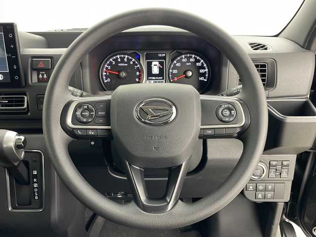 ダイハツ アトレー バン RS 道央・札幌 2025(令7)年 0.2万km ブラックマイカメタリック ・4WD/・寒冷地仕様/・純正9インチディスプレイオーディオ/Bluetooth、HDMI、AndroidAuto/Apple　Carplay フルセグTV/・両側パワースライドドア/・純正ビルトインETC/・バックカメラ/・スマートアシスト/・アダプティブクルーズコントロール/・LEDヘッドライト/・オートライト/・オートマチックハイビーム/・社外ドライブレコーダー