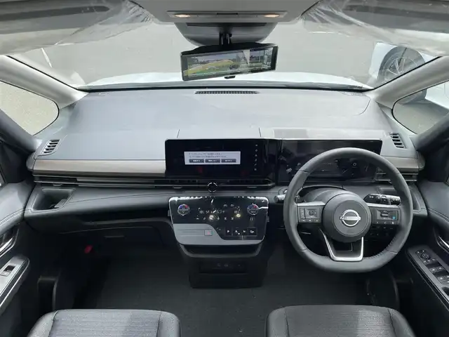 日産 セレナ ハイウェイスター V 東京都 2025(令7)年 0.1千km プリズムホワイト 純正12.3インチナビ/（フルセグTV/Bluetooth/HDMI/AM/FM）/プロパイロット/アラウンドビューモニター/インテリジェントルームミラー/ハンズフリーオートスライドドア/純正ビルトインETC2.0/オートハイビーム/純正ドライブレコーダー/パドルシフト/USBポート/LEDヘッドライト/LEDフォグランプ/インテリジェントエマージェンシーブレーキ/前方衝突予測警報/衝突回避ステアリングアシスト/車線逸脱防止支援システム/車線逸脱警報/後側方衝突防止支援システム/コーナーセンサー/ふらつき警報/踏み間違い衝突防止アシスト/標識検知機能/電動パーキングブレーキ