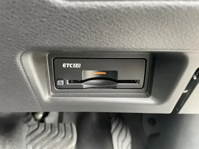 日産 セレナ ハイウェイスター V 東京都 2025(令7)年 0.1千km プリズムホワイト 純正12.3インチナビ/（フルセグTV/Bluetooth/HDMI/AM/FM）/プロパイロット/アラウンドビューモニター/インテリジェントルームミラー/ハンズフリーオートスライドドア/純正ビルトインETC2.0/オートハイビーム/純正ドライブレコーダー/パドルシフト/USBポート/LEDヘッドライト/LEDフォグランプ/インテリジェントエマージェンシーブレーキ/前方衝突予測警報/衝突回避ステアリングアシスト/車線逸脱防止支援システム/車線逸脱警報/後側方衝突防止支援システム/コーナーセンサー/ふらつき警報/踏み間違い衝突防止アシスト/標識検知機能/電動パーキングブレーキ