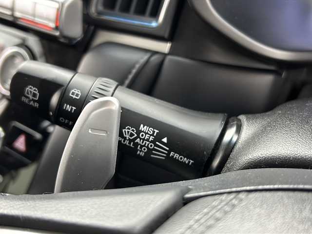 三菱 デリカＤ：５ P 大阪府 2022(令4)年 5.6万km グラファイトグレーメタリック/ブラックマイカ ワンオーナー/純正11インチALPINEナビ/・フルセグTV/・Bluetooth/・CD/DVD/・USB接続/オートステップ/全方位カメラ/パワーバックドア/レーダークルーズコントロール/FCMブレーキアシスト/誤発進抑制装置/両側パワースライドドア/前席シートヒーター/パドルシフト/保証書/取扱説明書/点検記録簿