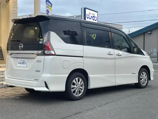 日産 セレナ ハイウェイスター プロパイロットED 秋田県 2016(平28)年 12.7万km ブリリアントホワイトパール 2トーン (株)IDOMが運営する【じしゃロン鳩ヶ谷店】の自社ローン専用車両になりますこちらは現金またはオートローンご利用時の価格です。自社ローンご希望の方は別途その旨お申付け下さい/プロパイロットエディション/プロパイロット/エマージェンシーブレーキ/インテリジェント パーキングアシスト（駐車支援システム）/インテリジェント LI（車線逸脱防止支援システム）/インテリジェント DA（ふらつき警報）/踏み間違い衝突防止アシスト/標識検知機能（進入禁止標識検知、最高速度標識検知、/一時停止標識検知）/フロント&バックソナー/SRSカーテンエアバッグシステム&/サイドエアバッグシステム〈前席〉/純正SDナビ【CD/DVD/Blu-ray/SD/Bluetooth/Apple CarPlay/android auto/HDMI/iPod】/フルセグTV/バックカメラ/フリップダウンモニター/オートデュアルエアコン/両側パワースライドドア/ハンズフリースライドドア/ETC/LEDヘッドライト/スペアキー×1