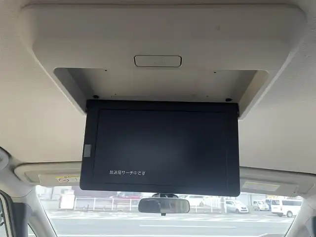 日産 セレナ ハイウェイスター プロパイロットED 秋田県 2016(平28)年 12.7万km ブリリアントホワイトパール 2トーン (株)IDOMが運営する【じしゃロン鳩ヶ谷店】の自社ローン専用車両になりますこちらは現金またはオートローンご利用時の価格です。自社ローンご希望の方は別途その旨お申付け下さい/プロパイロットエディション/プロパイロット/エマージェンシーブレーキ/インテリジェント パーキングアシスト（駐車支援システム）/インテリジェント LI（車線逸脱防止支援システム）/インテリジェント DA（ふらつき警報）/踏み間違い衝突防止アシスト/標識検知機能（進入禁止標識検知、最高速度標識検知、/一時停止標識検知）/フロント&バックソナー/SRSカーテンエアバッグシステム&/サイドエアバッグシステム〈前席〉/純正SDナビ【CD/DVD/Blu-ray/SD/Bluetooth/Apple CarPlay/android auto/HDMI/iPod】/フルセグTV/バックカメラ/フリップダウンモニター/オートデュアルエアコン/両側パワースライドドア/ハンズフリースライドドア/ETC/LEDヘッドライト/スペアキー×1
