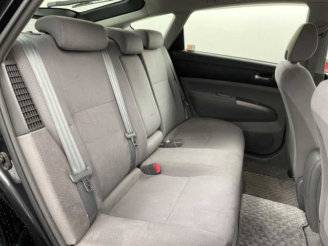 トヨタ プリウス EX 道央・札幌 2010(平22)年 17.4万km ブラック ・純正ナビ（メーカーオプションナビ）　/・CD/HDD/BT/・バックカメラ　/・オートライト　/・ステアリングスイッチ　/・オートライト　/・横滑り防止装置　/・プッシュスタート　/・スマートキー　/・電動格納ミラー　/・純正フロアマット　/？盗難防止装置　/・積込スタッドレス社外AW