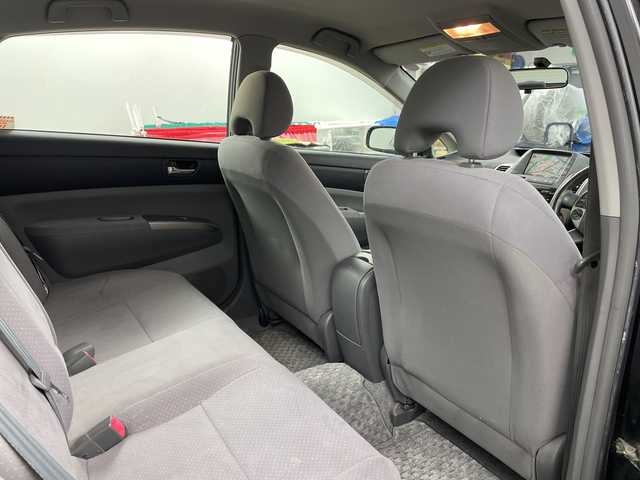 トヨタ プリウス EX 道央・札幌 2010(平22)年 17.4万km ブラック ・純正ナビ（メーカーオプションナビ）　/・CD/HDD/BT/・バックカメラ　/・オートライト　/・ステアリングスイッチ　/・オートライト　/・横滑り防止装置　/・プッシュスタート　/・スマートキー　/・電動格納ミラー　/・純正フロアマット　/？盗難防止装置　/・積込スタッドレス社外AW