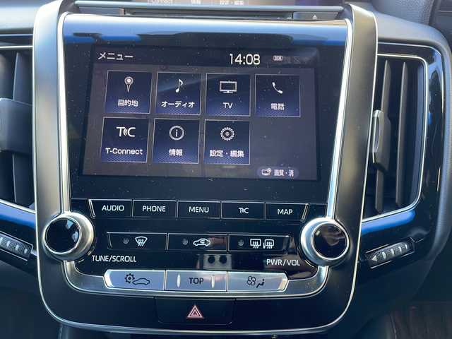 トヨタ クラウン ハイブリッド RS アドバンス 滋賀県 2018(平30)年 3.2万km プレシャスシルバー メーカーナビ/　【AM・FM/USB/Bluetooth/AUX/TV】/バックカメラ/黒レザーシート/シートヒーター＆ベンチレーション/追従式クルーズコントロール/横滑り防止システム/ブラインドスポットモニター/衝突軽減防止システム/ロードサインアシスト/パーキングサポート/コーナーセンサー/パドルシフト/ステアリングヒーター/プッシュスタート/ドライブレコーダー/ETC2.0