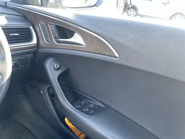 アウディ Ａ６ 2．8 FSI クワトロ 香川県 2014(平26)年 18.2万km ムーンライトブルーパールエフェクト ナビ/バックカメラ/黒革シート/パワーシート/シートヒーター全席/18インチAW/ETC