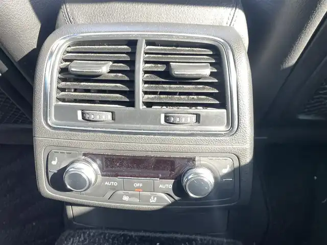 アウディ Ａ６ 2．8 FSI クワトロ 香川県 2014(平26)年 18.2万km ムーンライトブルーパールエフェクト ナビ/バックカメラ/黒革シート/パワーシート/シートヒーター全席/18インチAW/ETC