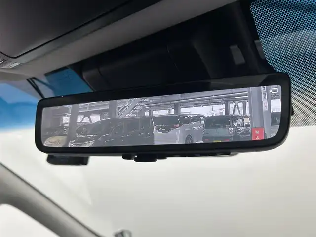 トヨタ ヴェルファイア ハイブリット 大阪府 2020(令2)年 4.7万km ホワイトパールクリスタルシャイン 純正ナビ（DVD/CD/BT）/バックカメラ/ETC/スマートキー/4WD/デジタルインナーミラー/ブラインドスポットモニター/サンルーフ/TRDエアロ/両側パワースライドドア/ステアリングスイッチ/レーンキープアシスト/レーダークルーズコントロール/衝突被害軽減システム/Wオートエアコン/オートライト/オートハイビーム/オートワイパー/オートホールド/電子パーキング/パワーバックドア/前席パワーシート/前席シートヒーター/前席シートクーラー/ハンドルヒーター/前後ドライブレコーダー/純正アルミホイール/純正フロアマット