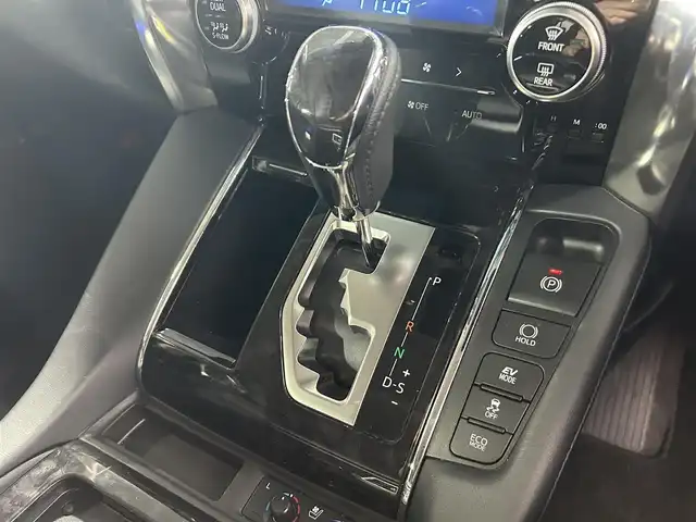 トヨタ ヴェルファイア ハイブリット 大阪府 2020(令2)年 4.7万km ホワイトパールクリスタルシャイン 純正ナビ（DVD/CD/BT）/バックカメラ/ETC/スマートキー/4WD/デジタルインナーミラー/ブラインドスポットモニター/サンルーフ/TRDエアロ/両側パワースライドドア/ステアリングスイッチ/レーンキープアシスト/レーダークルーズコントロール/衝突被害軽減システム/Wオートエアコン/オートライト/オートハイビーム/オートワイパー/オートホールド/電子パーキング/パワーバックドア/前席パワーシート/前席シートヒーター/前席シートクーラー/ハンドルヒーター/前後ドライブレコーダー/純正アルミホイール/純正フロアマット