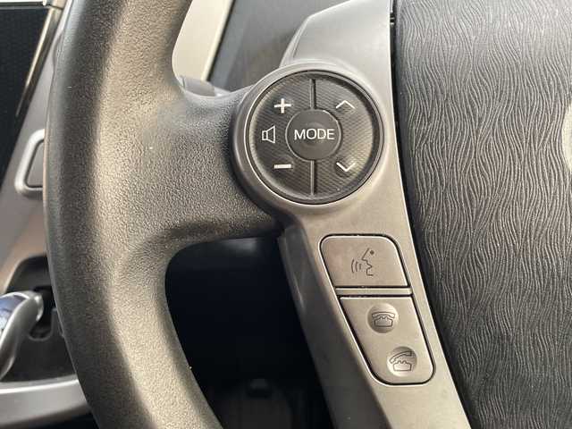 トヨタ プリウス α S 千葉県 2017(平29)年 12.1万km アティチュードブラックマイカ ナビＮＳＺＴ－Ｗ６６Ｔ　ＤＶＤ　ドラレコ　ＵＳＢ　フルセグTV　革調シートカバー　ビルトインETC　プッシュスタート　スマートキー　ステアリングスイッチ　外ツィーター　オートライト