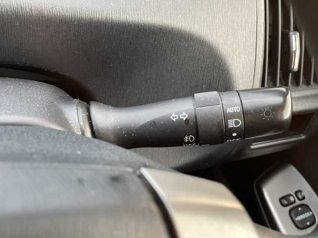 トヨタ プリウス α S 千葉県 2017(平29)年 12.1万km アティチュードブラックマイカ ナビＮＳＺＴ－Ｗ６６Ｔ　ＤＶＤ　ドラレコ　ＵＳＢ　フルセグTV　革調シートカバー　ビルトインETC　プッシュスタート　スマートキー　ステアリングスイッチ　外ツィーター　オートライト