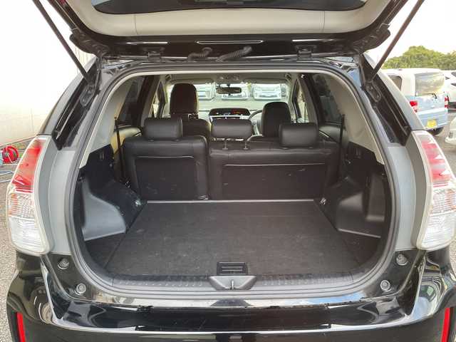 トヨタ プリウス α S 千葉県 2017(平29)年 12.1万km アティチュードブラックマイカ ナビＮＳＺＴ－Ｗ６６Ｔ　ＤＶＤ　ドラレコ　ＵＳＢ　フルセグTV　革調シートカバー　ビルトインETC　プッシュスタート　スマートキー　ステアリングスイッチ　外ツィーター　オートライト