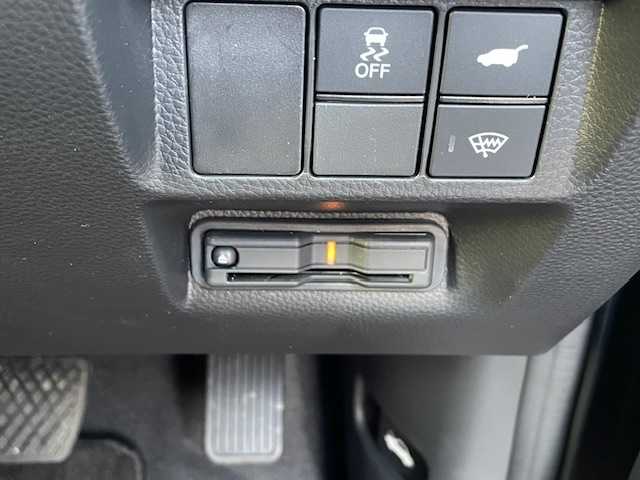 ホンダ ステップワゴン スパーダ 青森県 2024(令6)年 0.9万km スーパープラチナグレーメタリック ワンオーナー/HONDAコネクトGatthersナビ（フルセグ/RADIO）/HONDAセンシング/turbo/レーダークルーズコントロール/マルチビューカメラ/パワーテールゲート/ハーフレザーシート/D/N席シートヒーター/寒冷地仕様/パドルシフト/360度録画ドライブレコーダー/スペアキー/社外１６インチスタッドレスタイヤ車載（VRX3　23年製）/保証書/取扱説明書