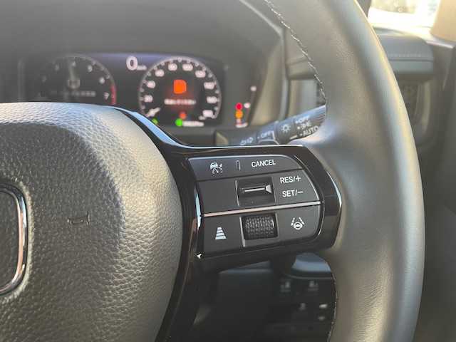 ホンダ ステップワゴン スパーダ 青森県 2024(令6)年 0.9万km スーパープラチナグレーメタリック ワンオーナー/HONDAコネクトGatthersナビ（フルセグ/RADIO）/HONDAセンシング/turbo/レーダークルーズコントロール/マルチビューカメラ/パワーテールゲート/ハーフレザーシート/D/N席シートヒーター/寒冷地仕様/パドルシフト/360度録画ドライブレコーダー/スペアキー/社外１６インチスタッドレスタイヤ車載（VRX3　23年製）/保証書/取扱説明書