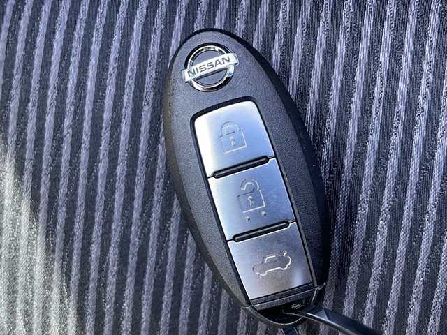 日産 フーガ 370GT 道東・釧路十勝 2010(平22)年 12.4万km スーパーブラック 保証書/取扱説明書/メーカーHDDナビ・フルセグTV/CD・DVDビデオ/ビルトインETC/サイド・バックカメラ/スマートキー/パワーシート/クルーズコントロール/HIDライト/18インチアルミホイール