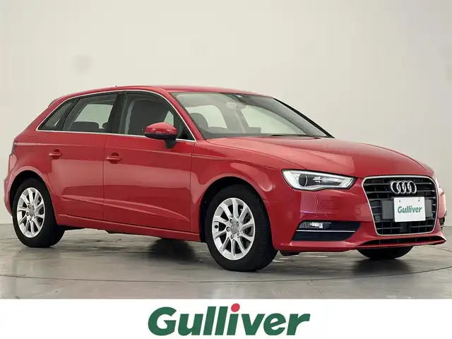 アウディ Ａ３ スポーツバック 1．4 TFSI 滋賀県 2016(平28)年 14万km 赤 純正ナビ【AM/FM/CD/Bluetooth/フルセグ】/バックカメラ/アダプティブクルーズコントロール/パドルシフト/オートライト/HIDヘッドライト/ETC/電動パーキング/プッシュスタート/アイドリングストップ/横滑り防止装置