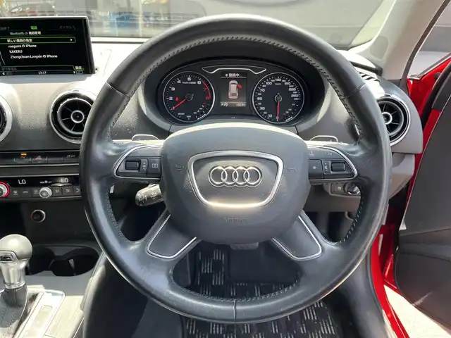 アウディ Ａ３ スポーツバック 1．4 TFSI 滋賀県 2016(平28)年 14万km 赤 純正ナビ【AM/FM/CD/Bluetooth/フルセグ】/バックカメラ/アダプティブクルーズコントロール/パドルシフト/オートライト/HIDヘッドライト/ETC/電動パーキング/プッシュスタート/アイドリングストップ/横滑り防止装置
