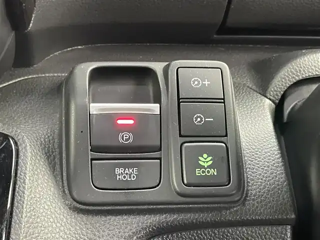 ホンダ Ｎ ＢＯＸ カスタム L ターボ 埼玉県 2022(令4)年 1.5万km 赤／黒 純正８インチナビ　バックカメラ　両側パワースライドドア　ＥＴＣ　シートヒーター　ドライブレコーダー　レーダークルーズコントロール　純正アルミ　スマートキー　オートライト　ＬＥＤライト　地デジＴＶ