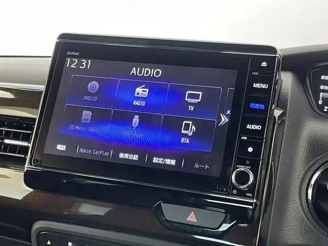ホンダ Ｎ ＢＯＸ カスタム L ターボ 埼玉県 2022(令4)年 1.5万km 赤／黒 純正８インチナビ　バックカメラ　両側パワースライドドア　ＥＴＣ　シートヒーター　ドライブレコーダー　レーダークルーズコントロール　純正アルミ　スマートキー　オートライト　ＬＥＤライト　地デジＴＶ