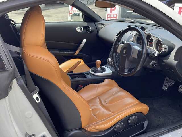 日産 フェアレディ Ｚ バージョンST 道央・札幌 2007(平19)年 8.5万km ホワイトパール ・純正CD/・革シート/・運転席パワーシート/・前席シートヒーター/・ETC/・横滑り防止/・BOSEスピーカー/・キーレス/・HID/・電格ミラー/・社外マフラー