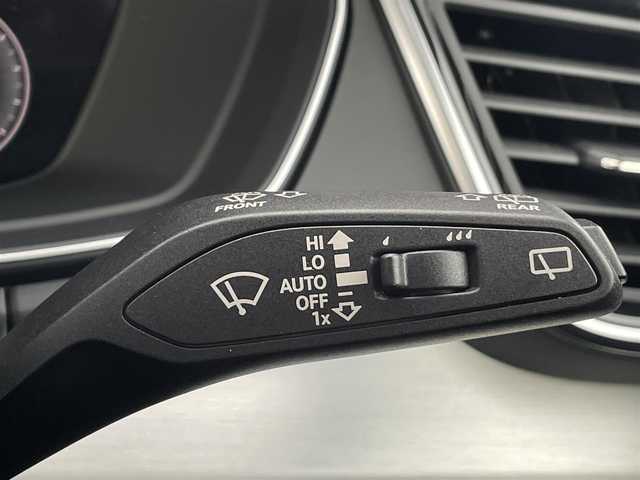 アウディ Ｑ５ SB 40TDIクワトロ Sライン 三重県 2022(令4)年 1.3万km グレイシアホワイトメタリック ＡＣＣ/アウディプレセンス/バーチャルコックピット/純正ナビ/フルセグＴＶ/全方位カメラ/アウディドライブセレクト/純正ドライブレコーダー　/ＥＴＣ２．０/ハーフレザーシート/全席シートヒーター