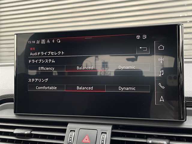 アウディ Ｑ５ SB 40TDIクワトロ Sライン 三重県 2022(令4)年 1.3万km グレイシアホワイトメタリック ＡＣＣ/アウディプレセンス/バーチャルコックピット/純正ナビ/フルセグＴＶ/全方位カメラ/アウディドライブセレクト/純正ドライブレコーダー　/ＥＴＣ２．０/ハーフレザーシート/全席シートヒーター