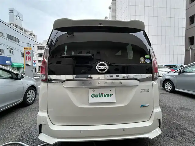 日産 セレナ ハイウェイスター プロパイロットED 神奈川県 2016(平28)年 8.2万km ブリリアントホワイトパール ４WD/インテリジェントパーキングアシスト/LDW（車線逸脱警報）/LDP（車線逸脱防止支援システム）/ふらつき警報/踏み間違い衝突防止アシスト/進入禁止標識検知/プロパイロット/エマージェンシーブレーキ/純正ナビ＆フルセグTV/CD／DVD／SD／BT／AUX/純正フリップダウンモニター/アラウンドビューモニター/純正15inアルミホイール/両側パワースライドドア/LEDライト/フォグランプ/電動格納ミラー/ETC/アイドリングストップ/シートヒーター/ドライブレコーダー/スマートキー/プッシュスタート/W＆サイドエアバッグ/横滑り防止装置/ABS/純フロアマット/保証書/取扱説明書/スペアキー有