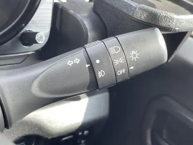 スズキ ジムニー XL 岡山県 2020(令2)年 4.3万km ブルーイッシュブラックパール3 登録時走行距離42300km/社外ナビ/（TV）/B+S車外カメラ/4WD/ダウンヒルアシストコントロール/背面タイヤ/D+Nシートヒーター/ビルトインETC/プッシュスタート/スマートキー/電動格納ミラー/純正１６インチアルミホイール/ハロゲンヘッドライト/W+SIDEエアバック/純正フロアマット/パワーステアリング/パワーウィンドウ