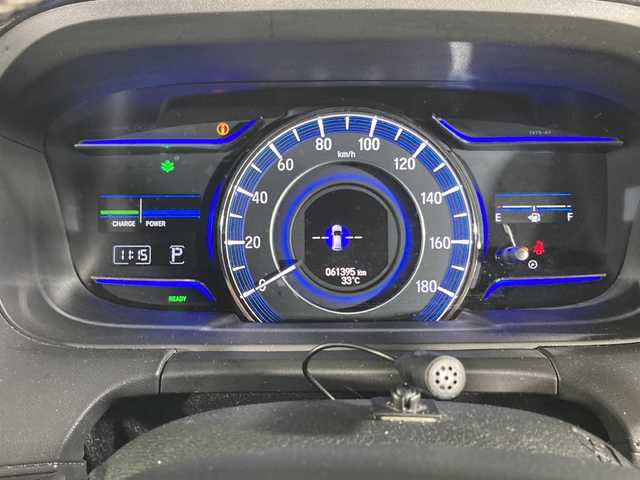 ホンダ オデッセイ ハイブリッド アブソルート ホンダセンシング 広島県 2018(平30)年 6.2万km プラチナホワイトパール 禁煙車/ホンダセンシング/・衝突軽減ブレーキ〈CMBS〉/・誤発進抑制機能/・歩行者事故低減ステアリング/・路外逸脱抑制機能/・渋滞追従機能付ACC〈アダプティブ・クルーズ・コントロール〉/・LKAS〈車線維持支援システム〉/・先行車発進お知らせ機能/・標識認識機能/サイバーナビ/・フルセグ/・CD/DVD/・HDMI/USB/フリップダウンモニター/革巻きステアリング/ステアリングスイッチ/LEDヘッドライト/フォグランプ/両側パワースライドドア/パワーシート/コンビシート/2列目プレミアムクレードルシート/ドライブレコーダー/ETC2.0/W+サイド+カーテンエアバック