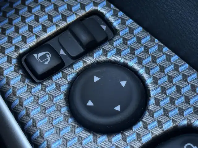 日産 キックス X ツートーンインテリアED 千葉県 2020(令2)年 2.6万km プレミアムホライズンオレンジ/ピュアブラック 2トーン メーカーオプションナビ/(フルセグTV/CD/DVD/Bluetooth)/ワンオーナー/全方位カメラ/レーダークルーズコントロール/インナービューモニター/エマージェンシーブレーキ/ステアリングスイッチ/ステアリングヒーター/前席シートヒーター/レザーシート/ETC/ルーフレール/前後コーナーセンサー/レーンキープアシスト/横滑り防止装置/純正フロアマット/純正アルミホイール/オートライト/スマートキー/プッシュエンジンスタート