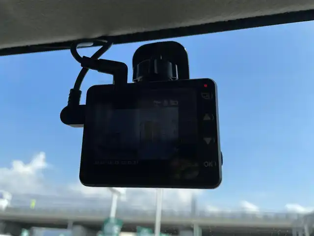 スズキ クロスビー HYBRID MX 石川県 2018(平30)年 6.4万km キャラバンアイボリーパールメタリック/ホワイト 2トーンルーフ 純正メモリーナビ/純正CD/DVD再生/フルセグTV/ETC/シートヒーター/純正アルミホイール/スマートキー/プッシュスタート/電動ミラー/保証書