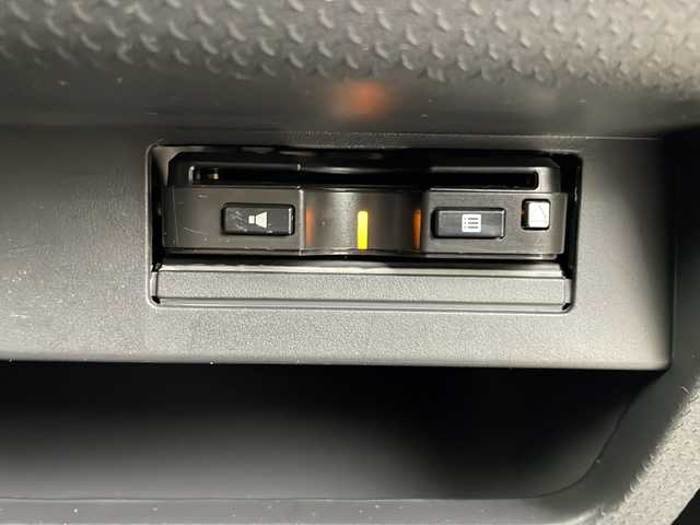 スズキ ハスラー G 埼玉県 2017(平29)年 1.8万km クールカーキPM 社外ナビ　MDV-D404BT/(Bluetooth/CD/DVD/USB/AM/FM)/地デジワンセグ/バックカメラ/ETC/運転席・助手席シートヒーター/衝突軽減ブレーキ/アイドリングストップ/プッシュスタート/シガーソケット/ダブルエアバッグ/純正ドアバイザー/社外フロアマット
