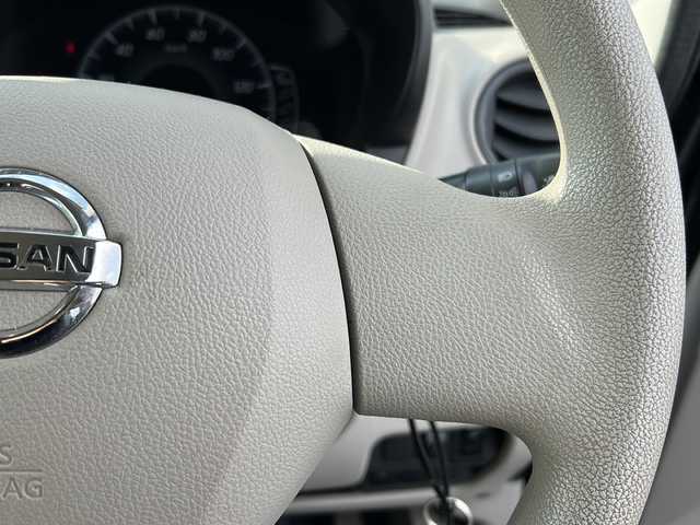 日産 デイズ S 愛媛県 2018(平30)年 6.3万km アメジストブラックP/ピンクゴールドM KENWOODナビ/（Bluetooth/AM/FM/Carplay/DVD/CD）/衝突軽減ブレーキ/コーナーセンサー/ETC/ハロゲンライト/アイドリングストップ/横滑り防止装置/リモコンキー/パワーステアリング/パワーウィンドウ/JOKER14インチAW/社外フロアマット/ABS