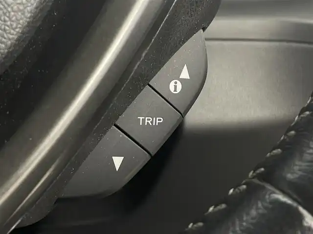 ホンダ フリード＋ G ホンダセンシング 埼玉県 2016(平28)年 12.2万km ルナシルバーM 純正ナビ 両側電動スライドドア バックカメラ LEDヘッドライト ETC　前後ドライブレコーダー　追従走行　寒冷地仕様　フルフラット　ウォークスルー　ハーフレザーシート　フルセグ　衝突被害軽減