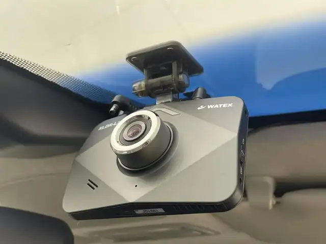 ホンダ フリード＋ G ホンダセンシング 埼玉県 2016(平28)年 12.2万km ルナシルバーM 純正ナビ 両側電動スライドドア バックカメラ LEDヘッドライト ETC　前後ドライブレコーダー　追従走行　寒冷地仕様　フルフラット　ウォークスルー　ハーフレザーシート　フルセグ　衝突被害軽減