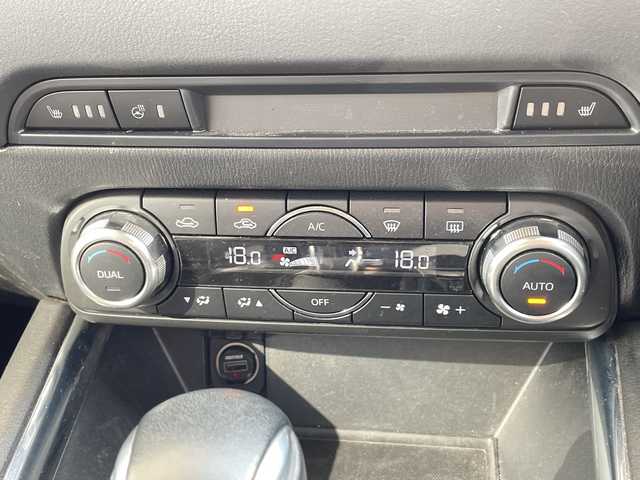 マツダ ＣＸ－５ XD Lパッケージ 愛知県 2017(平29)年 5.9万km ソウルレッドクリスタルM 純正ナビ　SDカードなし/プレミアムサウンドBOSE/レーダークルーズコントロール/シートヒーター/バックカメラ/電動リアゲート/パワーシート/コーナーセンサー/純正アルミホイール/ブラインドスポットモニター/LEDヘッドライト/ステアリングヒーター/衝突軽減システム/フルセグ/CD DVD/Bluetooth/ステアリングスイッチ/スマートキー/プッシュスタート