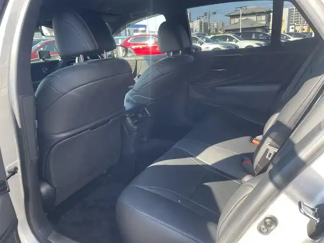 レクサス ＬＳ 500h 長崎県 2019(令1)年 4.1万km ソニックシルバー 純正メーカーナビ/CD/DVD/BT/USB/フルセグTV/全方位カメラ/黒本革シート/前席パワーシート/前席メモリーシート/前席シートヒーター/前席エアーシート/衝突軽減システム/レーダークルーズコントロール/ドライブレコーダー/LEDヘッドライト/オートマチックハイビーム/ビルトインETC