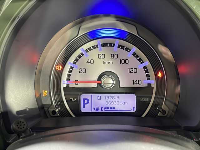 スズキ ハスラー G 沖縄県 2018(平30)年 3.7万km クールカーキPM 禁煙車　/ワンオーナー　/社外オーディオ[PVH-9300DVSZS]/（Ｂｌｕｅｔｏｏｔｈ　ＣＤ　ＤＶＤ）　/バックカメラ　/フロントバンパーガード　/マッドガード　/衝突被害軽減ブレーキ　/車線逸脱警報機能　/横滑り防止装置　/シートヒーター/ステアリングスイッチ/プッシュスタート/社外アルミホイール/純正ドアバイザー