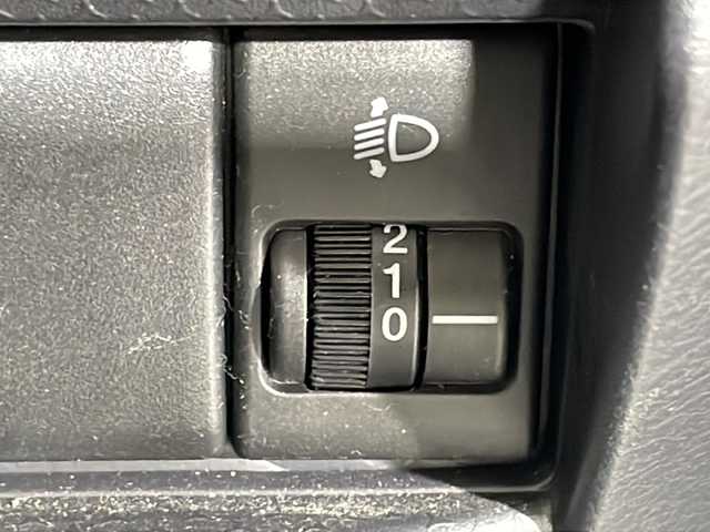 スズキ ハスラー G 沖縄県 2018(平30)年 3.7万km クールカーキPM 禁煙車　/ワンオーナー　/社外オーディオ[PVH-9300DVSZS]/（Ｂｌｕｅｔｏｏｔｈ　ＣＤ　ＤＶＤ）　/バックカメラ　/フロントバンパーガード　/マッドガード　/衝突被害軽減ブレーキ　/車線逸脱警報機能　/横滑り防止装置　/シートヒーター/ステアリングスイッチ/プッシュスタート/社外アルミホイール/純正ドアバイザー