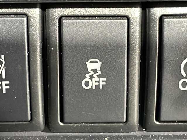 スズキ ハスラー G 沖縄県 2018(平30)年 3.7万km クールカーキPM 禁煙車　/ワンオーナー　/社外オーディオ[PVH-9300DVSZS]/（Ｂｌｕｅｔｏｏｔｈ　ＣＤ　ＤＶＤ）　/バックカメラ　/フロントバンパーガード　/マッドガード　/衝突被害軽減ブレーキ　/車線逸脱警報機能　/横滑り防止装置　/シートヒーター/ステアリングスイッチ/プッシュスタート/社外アルミホイール/純正ドアバイザー