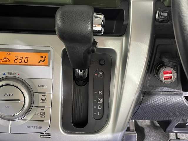 スズキ ハスラー G 沖縄県 2018(平30)年 3.7万km クールカーキPM 禁煙車　/ワンオーナー　/社外オーディオ[PVH-9300DVSZS]/（Ｂｌｕｅｔｏｏｔｈ　ＣＤ　ＤＶＤ）　/バックカメラ　/フロントバンパーガード　/マッドガード　/衝突被害軽減ブレーキ　/車線逸脱警報機能　/横滑り防止装置　/シートヒーター/ステアリングスイッチ/プッシュスタート/社外アルミホイール/純正ドアバイザー