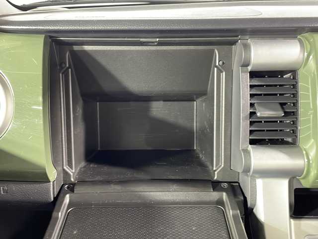 スズキ ハスラー G 沖縄県 2018(平30)年 3.7万km クールカーキPM 禁煙車　/ワンオーナー　/社外オーディオ[PVH-9300DVSZS]/（Ｂｌｕｅｔｏｏｔｈ　ＣＤ　ＤＶＤ）　/バックカメラ　/フロントバンパーガード　/マッドガード　/衝突被害軽減ブレーキ　/車線逸脱警報機能　/横滑り防止装置　/シートヒーター/ステアリングスイッチ/プッシュスタート/社外アルミホイール/純正ドアバイザー