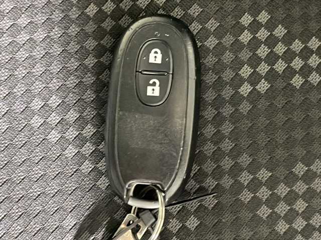 スズキ ハスラー G 沖縄県 2018(平30)年 3.7万km クールカーキPM 禁煙車　/ワンオーナー　/社外オーディオ[PVH-9300DVSZS]/（Ｂｌｕｅｔｏｏｔｈ　ＣＤ　ＤＶＤ）　/バックカメラ　/フロントバンパーガード　/マッドガード　/衝突被害軽減ブレーキ　/車線逸脱警報機能　/横滑り防止装置　/シートヒーター/ステアリングスイッチ/プッシュスタート/社外アルミホイール/純正ドアバイザー