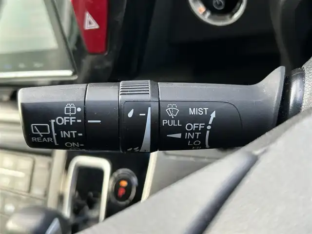 ホンダ ステップワゴン スパーダ ハイブリッド G EX ホンダセンシング 島根県 2017(平29)年 15.7万km 黒 登録時走行距離157745km/純正9インチナビ（BT/TV/CD/DVD/FM/AM）/クルーズコントロール/ドライブレコーダー（前のみ）/両側パワースライドドア/前席シートヒーター/コーナーセンサー（前後）/純正アルミホイール/純正フロアマット/LEDヘッドライト/プッシュスタート/衝突軽減装置/横滑り防止装置