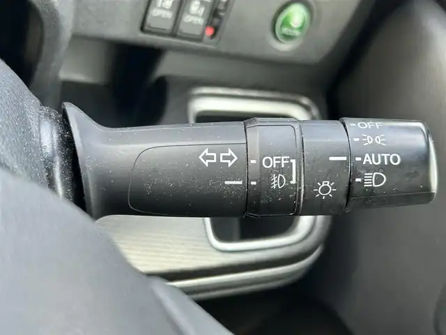 ホンダ ステップワゴン スパーダ ハイブリッド G EX ホンダセンシング 島根県 2017(平29)年 15.7万km 黒 登録時走行距離157745km/純正9インチナビ（BT/TV/CD/DVD/FM/AM）/クルーズコントロール/ドライブレコーダー（前のみ）/両側パワースライドドア/前席シートヒーター/コーナーセンサー（前後）/純正アルミホイール/純正フロアマット/LEDヘッドライト/プッシュスタート/衝突軽減装置/横滑り防止装置