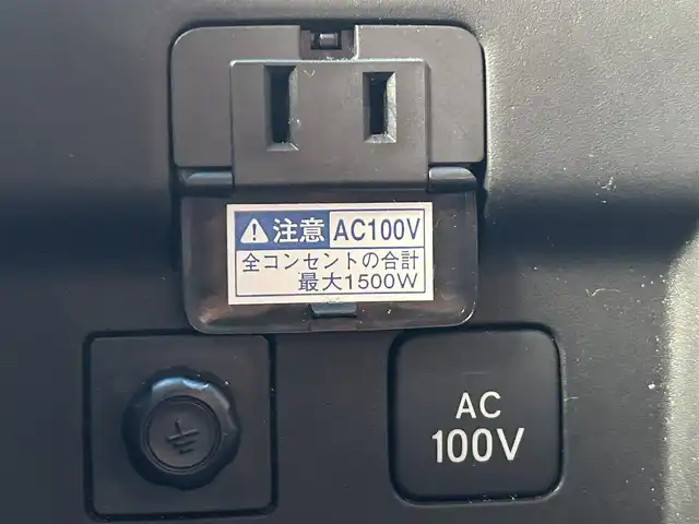 ホンダ ステップワゴン スパーダ ハイブリッド G EX ホンダセンシング 島根県 2017(平29)年 15.7万km 黒 登録時走行距離157745km/純正9インチナビ（BT/TV/CD/DVD/FM/AM）/クルーズコントロール/ドライブレコーダー（前のみ）/両側パワースライドドア/前席シートヒーター/コーナーセンサー（前後）/純正アルミホイール/純正フロアマット/LEDヘッドライト/プッシュスタート/衝突軽減装置/横滑り防止装置