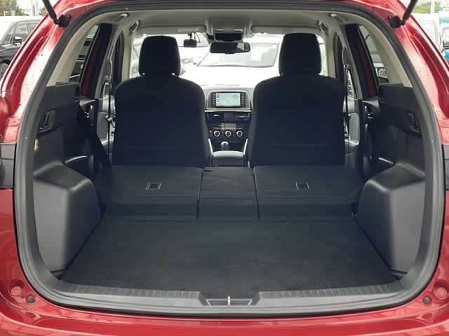 マツダ ＣＸ－５ XD 道東・釧路十勝 2014(平26)年 8.2万km ジールレッドマイカ ・４WD/・社外メモリーナビゲーション(CN-RE07D)/(CD/DVD/フルセグ/BT/SD/iPod)/・バックカメラ/・純正エンジンスターター/・社外ドライブレコーダー前後/・ETC/・クルーズコントロール/・リアビークルモニタリングシステム/・横滑り防止装置/・衝突軽減ブレーキ/・純正フロアマット/・社外AW１７インチ＋冬タイヤ/・純正AW夏タイヤ積込/・オートライト/・スマートキー/・プッシュスタート/・HIDヘッドライト/・フォグランプ/・ドアバイザー/・防眩ミラー/・保証書付き/・取説付き
