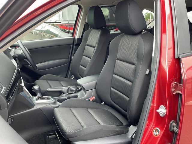 マツダ ＣＸ－５ XD 道東・釧路十勝 2014(平26)年 8.2万km ジールレッドマイカ ・４WD/・社外メモリーナビゲーション(CN-RE07D)/(CD/DVD/フルセグ/BT/SD/iPod)/・バックカメラ/・純正エンジンスターター/・社外ドライブレコーダー前後/・ETC/・クルーズコントロール/・リアビークルモニタリングシステム/・横滑り防止装置/・衝突軽減ブレーキ/・純正フロアマット/・社外AW１７インチ＋冬タイヤ/・純正AW夏タイヤ積込/・オートライト/・スマートキー/・プッシュスタート/・HIDヘッドライト/・フォグランプ/・ドアバイザー/・防眩ミラー/・保証書付き/・取説付き
